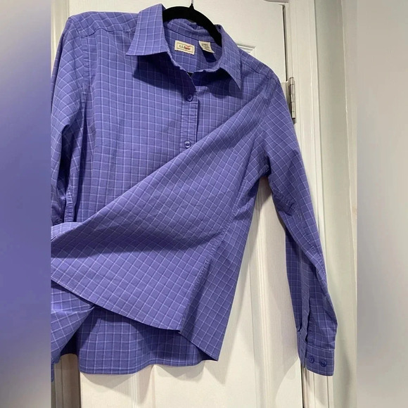 L.L. Bean Women’s Wrinkle Resistant Purple Pinpoint Plaid Button Down Size L - Picture 7 of 9